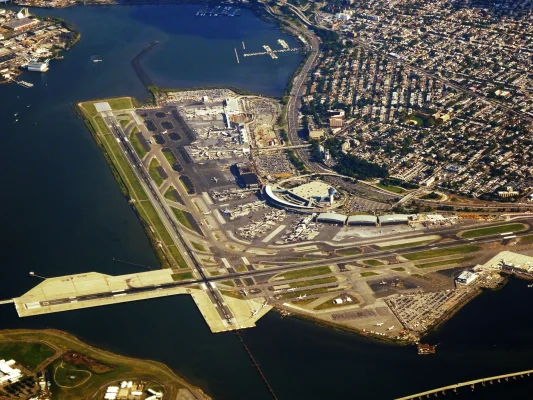 LaGuardia_Airport