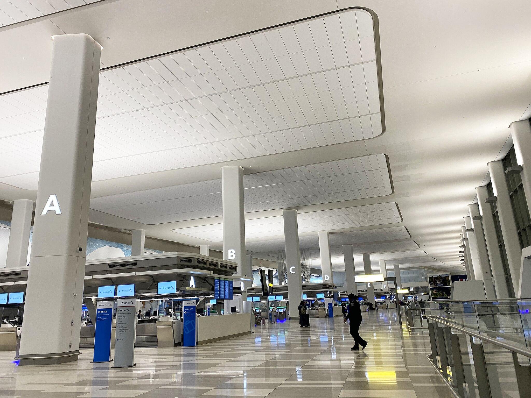 terminal-B-laguardia