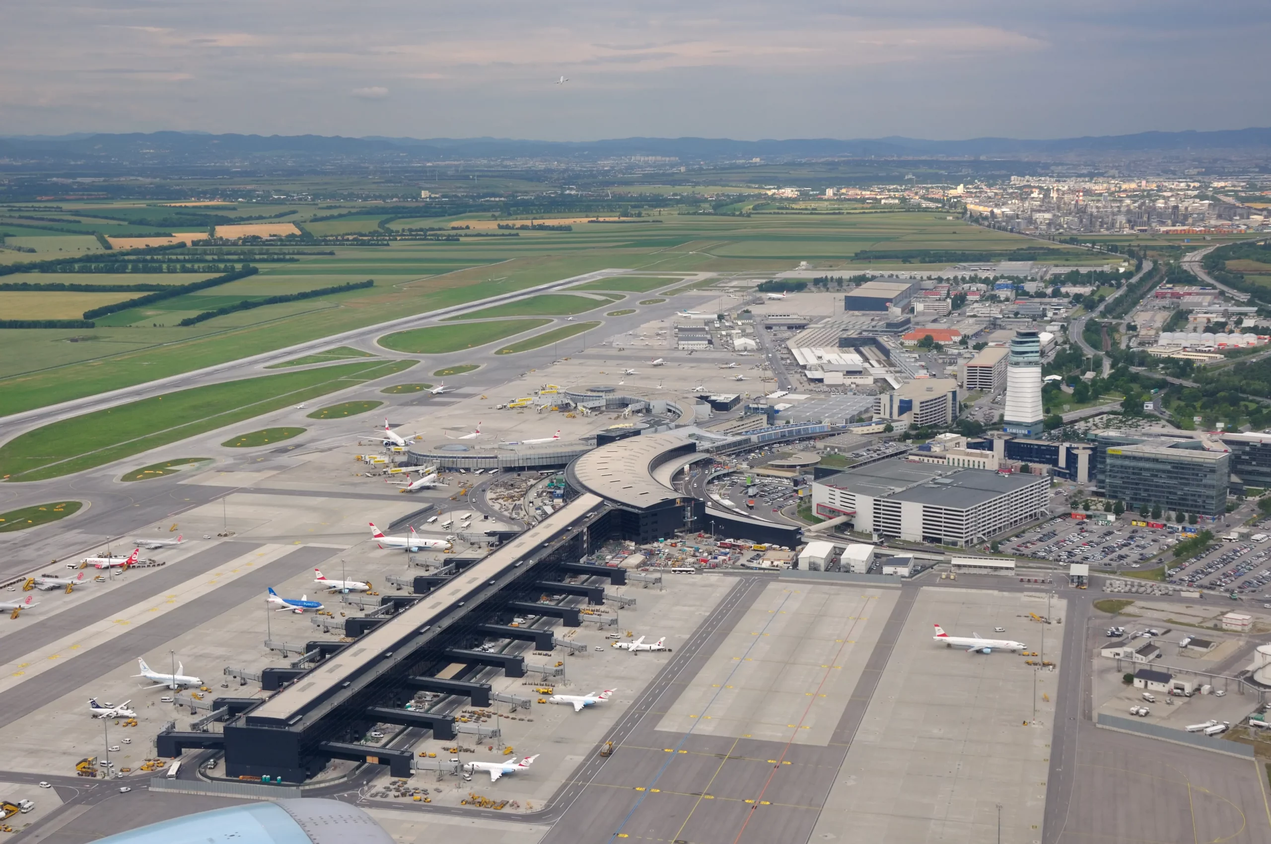 VIE Vienna International Airport